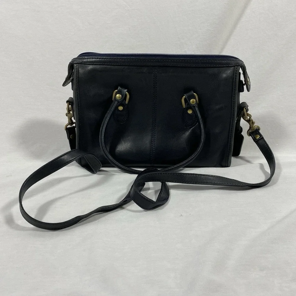 Liz Claiborne Navy Blue Vintage Leather Crossbody Handbag 90s